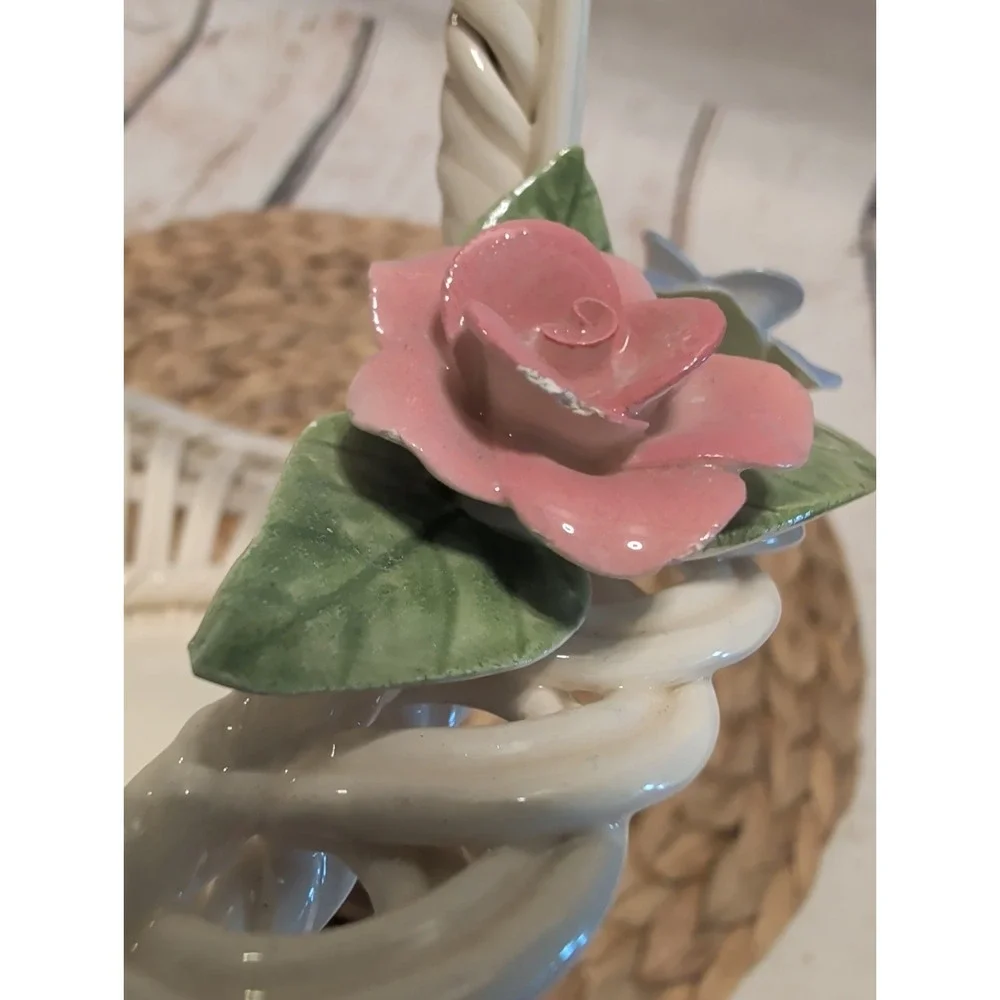 LEVANTE PORCELAIN Intricate Hand Woven Basket Pink And Blue Flowers